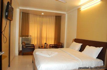 Hotel Bhagyalaxmi Shirdi Habitación foto
