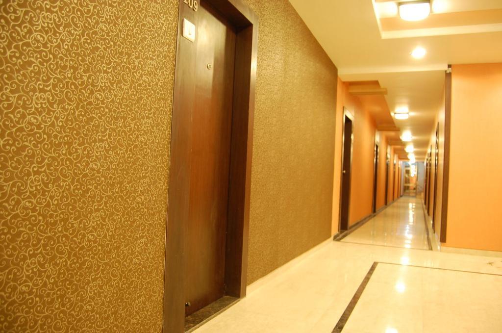 Hotel Bhagyalaxmi Shirdi Exterior foto