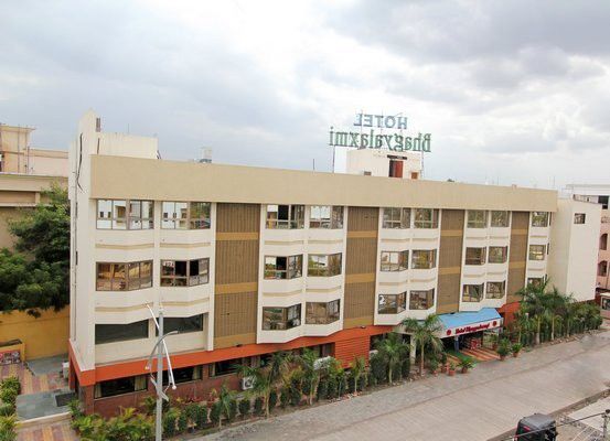 Hotel Bhagyalaxmi Shirdi Exterior foto